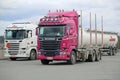 Pink Scania R620 Logging Truck and White R490 Tank Truck for Eur